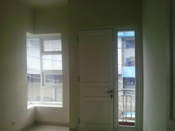 Rumah dijual di Jl. Kemang Timur 8 